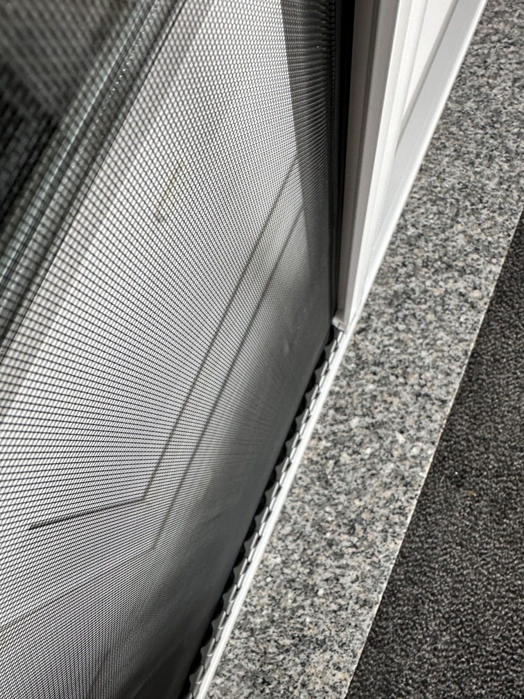 Moustiquaires sur-mesure à Fribourg — exemple 3